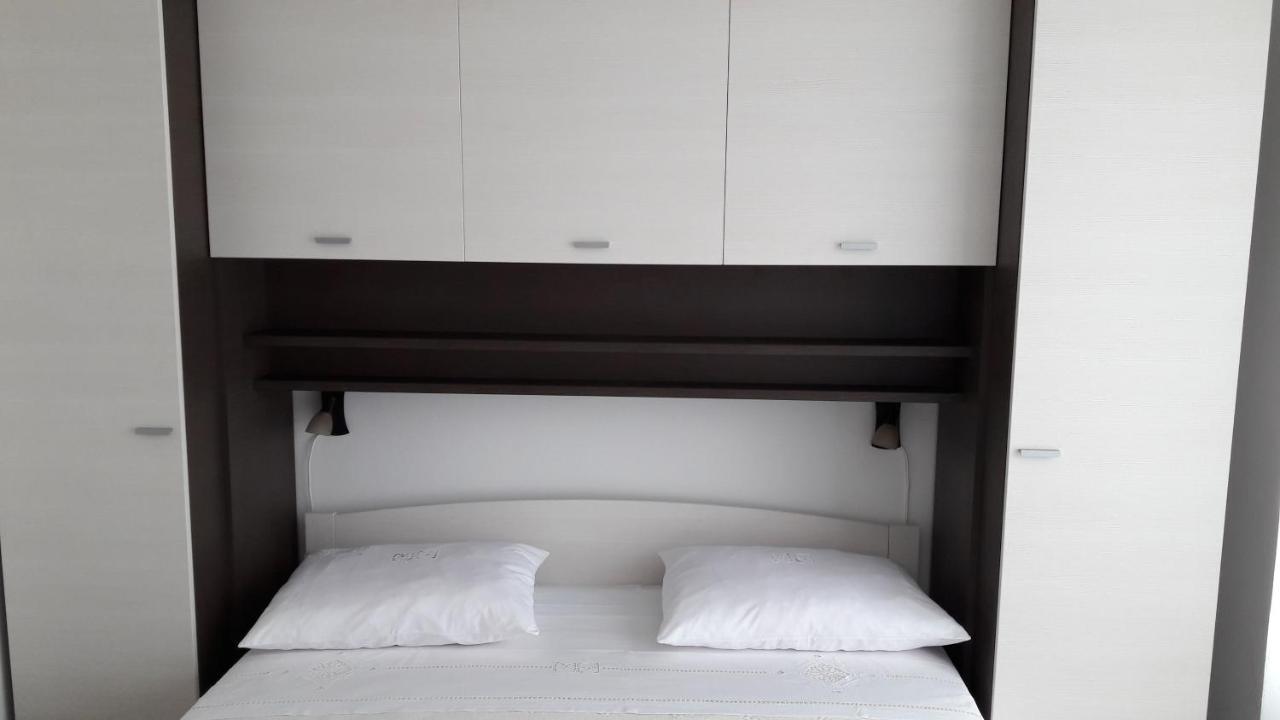 Apartment Nena- Apartman Sa Posebnim Ulazom U Prizemlju, Terasom I Zelenom Okucnicom Rakotule Экстерьер фото